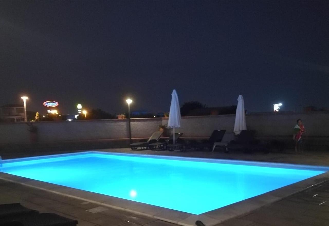 Bed and Breakfast I Colori Dell'Etna San Giovanni La Punta Exterior foto